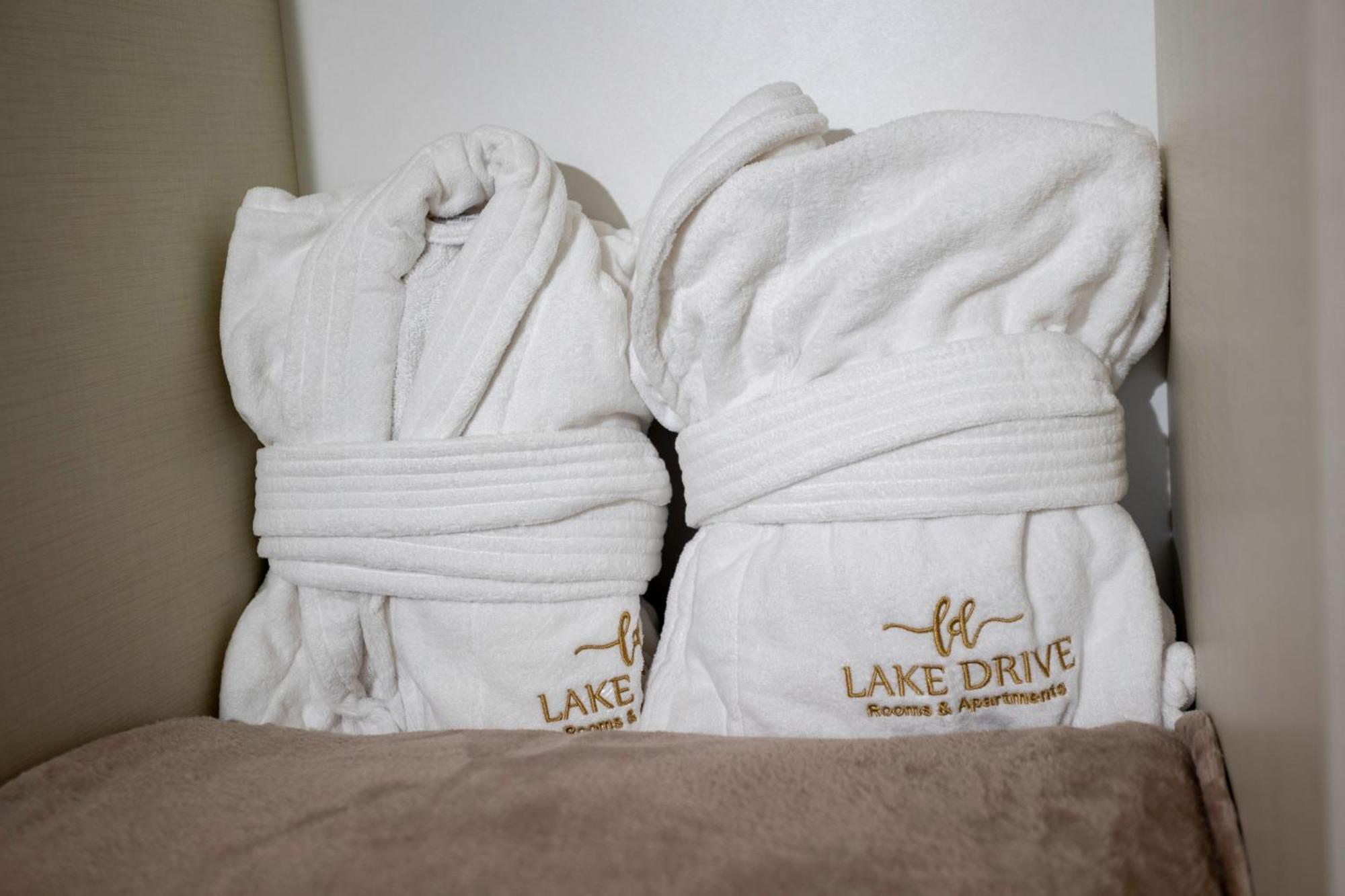 Lake Drive Rooms&Apartments Τίρανα Εξωτερικό φωτογραφία