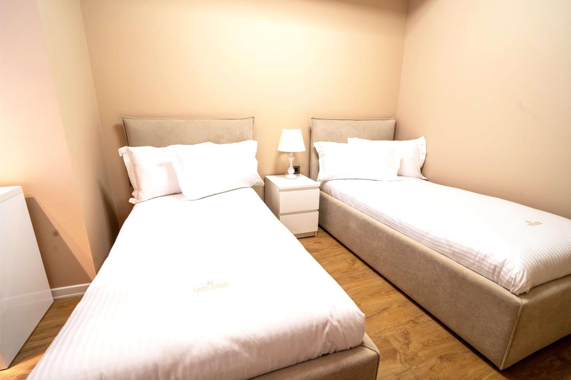 Lake Drive Rooms&Apartments Τίρανα Εξωτερικό φωτογραφία