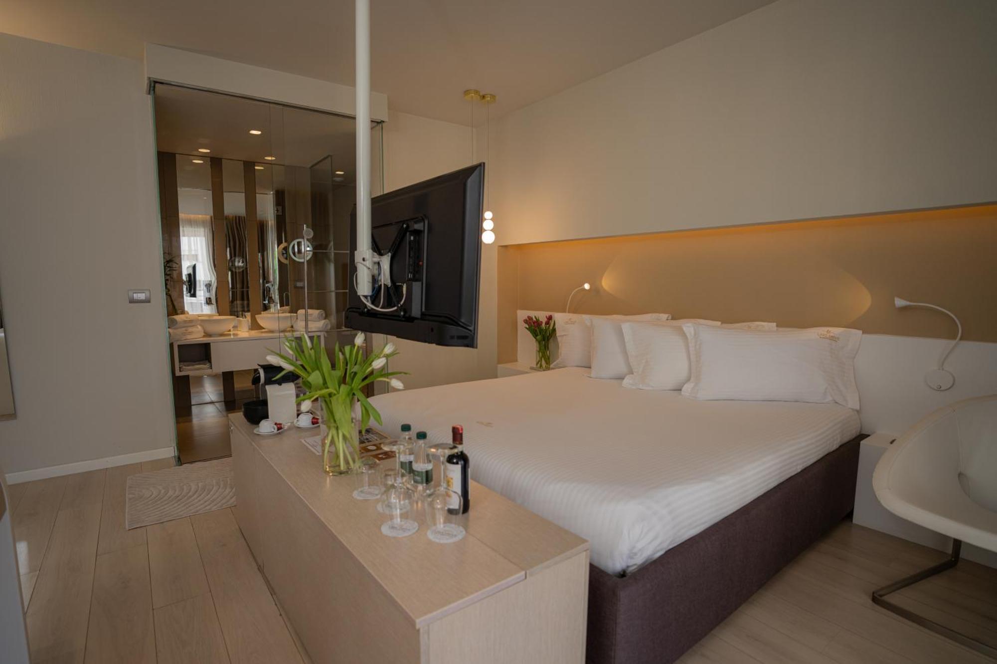 Lake Drive Rooms&Apartments Τίρανα Εξωτερικό φωτογραφία